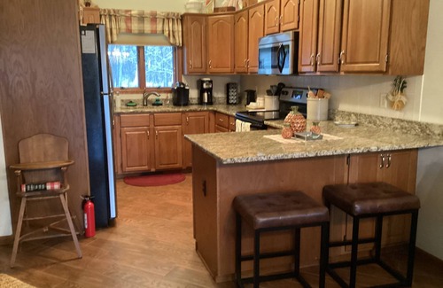 New London Condo | Cozy condo on the Wolf River in New London