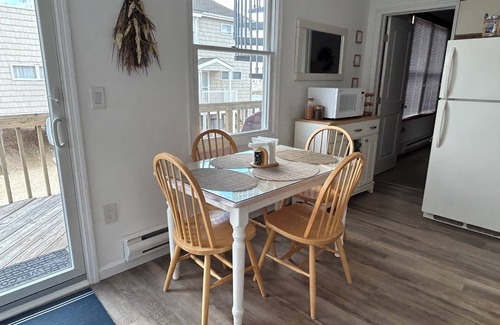 South Beach Haven Condo | COZY, CONVENIENT, OCEANVIEW 1 BEDROOM CONDO