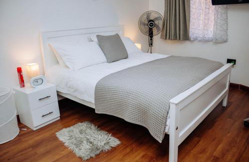 Parklands Apartment | Cozy Corner Chic Studio Haven