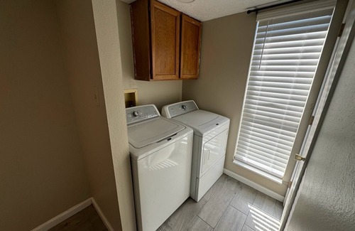 Hobbs Apartment | Cozy corporate apartment in Hobbs with WiFi, AC