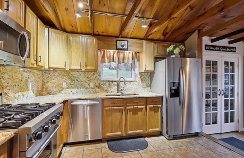 Brownfield Cottage | Cozy Cottage | 1BR,1BA, Hot Tub, Fireplace