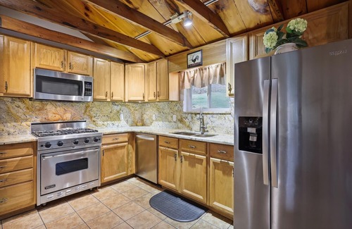 Brownfield Cottage | Cozy Cottage | 1BR,1BA, Hot Tub, Fireplace