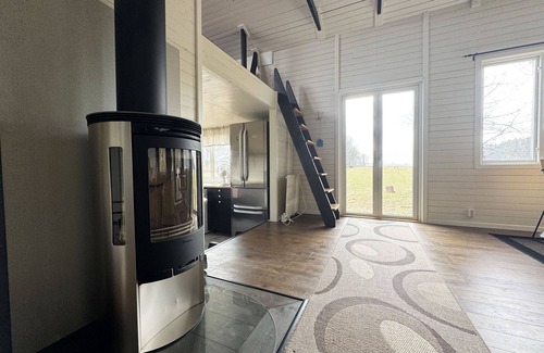 Lilla Edet O House | Cozy cottage in beautiful surroundings in Prässebo | SE08055