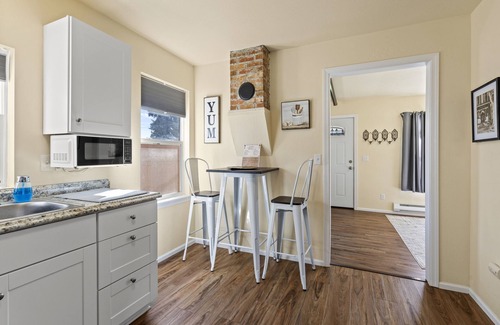 Grants Pass Cottage | Cozy Cottage in Grants Pass Near River!