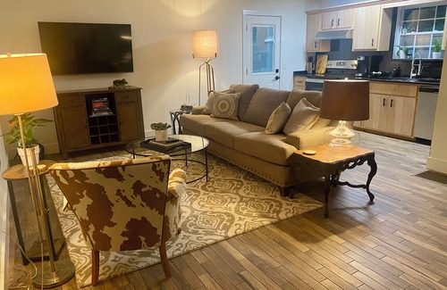 Lee County Cottage | Cozy cottage in Salem with a short drive to Auburn/Opelika Al or Columbus, Ga