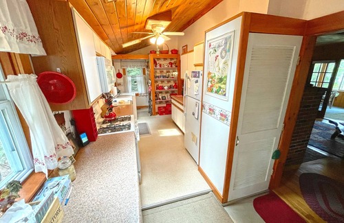 Lovell Cottage | Cozy cottage lake retreat with private beach. Perfect place to unplug.