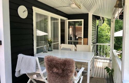 Gashaga Cabin | Cozy cottage near the sea
