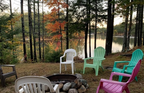 East Wakefield Cottage | Cozy cottage on Belleau Lake!