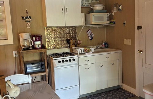 Damascus Cabin | Cozy Cottage on the Delaware