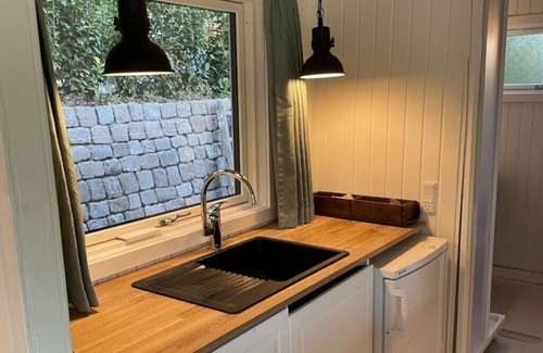 Vekso Sjaelland Cottage | Cozy cottage with water views from the beds