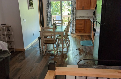 Perrysville Cabin | Cozy cottage with hot tub. Relax and enjoy family time and nature.