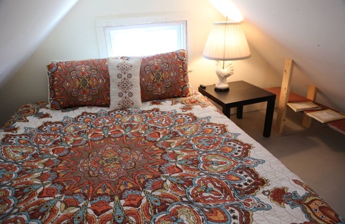 Middlebury - Warren Other | Cozy country guest house