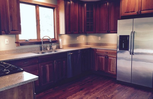 Honesdale House | Cozy country house 30 minutes from Marywood University