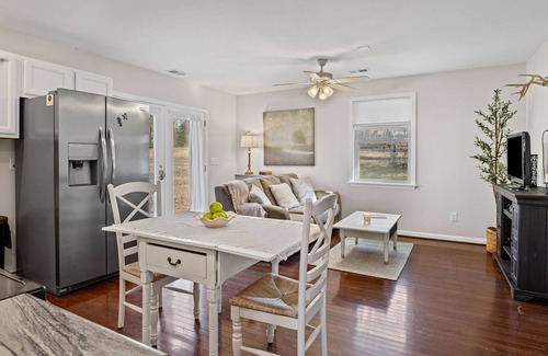 Bellevue House | Cozy County Line Gem