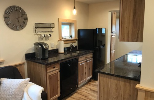 Lake Placid Apartment | Cozy Couples Apartment