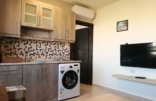 Amman Apartment | Cozy Dair Ghbar Apartments