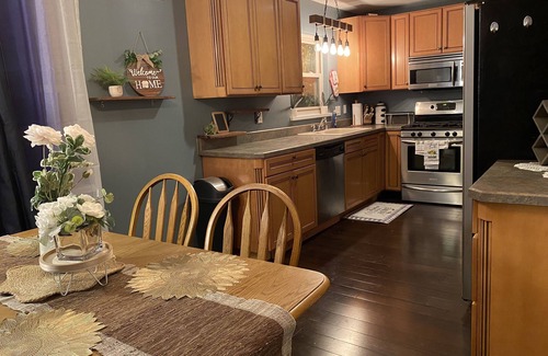 Dayton House | Cozy Dayton Cottage