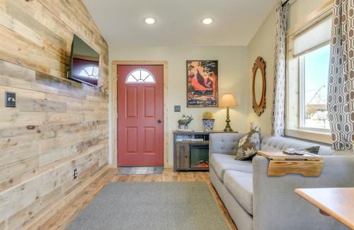 Dillon House | Cozy Dillon Retreat Fireplace, Mountain Views!