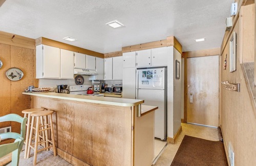 Bear Valley Condo | Cozy Dog Friendly Studio w/Loft - Creekside #87 by Bear Valley Vacation Rentals