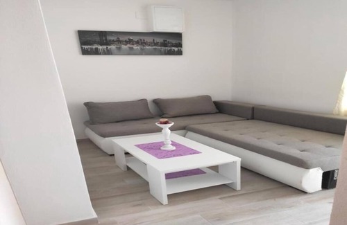 Gjerana House | Cozy Double Room with Living Area & Terrace