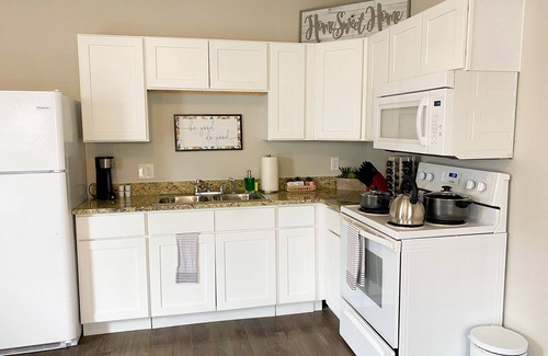 Prospect Hill House | Cozy Downtown San Antonio Tiny Home