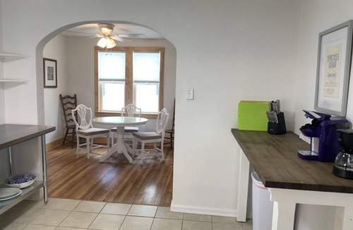 Cheyenne House | Cozy Dwelling Three blocks from UMC and Downtown