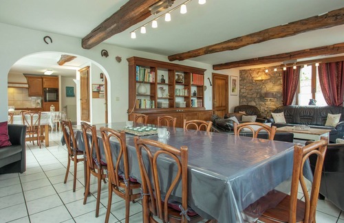 Humain House | Cozy family home in Humain
