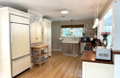 Bellport House | Cozy Family-Friendly Beach Retreat with Pool