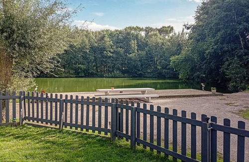 Bourbourg House | Cozy, family-friendly cottage with Finnish wooden bath and panoramic view.