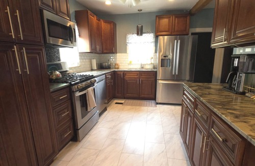 Lackawanna Apartment | Cozy family friendly home with private