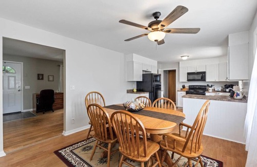 Palmyra House | Cozy Family Home 1 level w/3BRDM