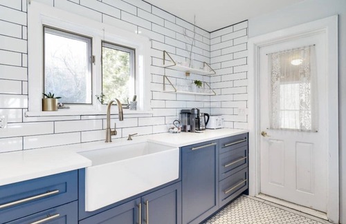 Prince Edward House | Cozy family waterfront retreat recently renovated