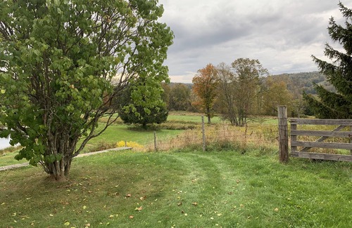 Callicoon Center Cabin | Cozy Farm Private Cabin-30% off Spring Special - 183 beautiful acres