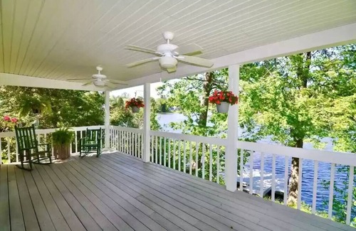 Brackney Cottage | Cozy four season private lakefront cottage. Located on Laurel Lake, Brackney, PA