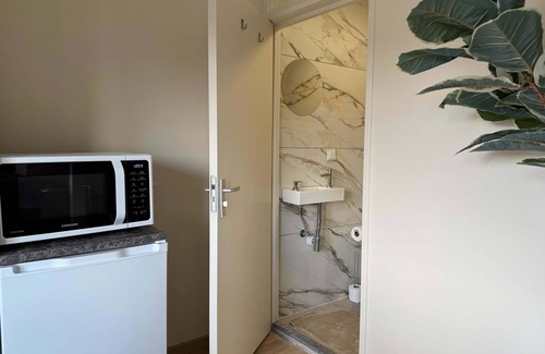 Stratum Apartment | Cozy & Fully Equipped Studio in Eindhoven 06