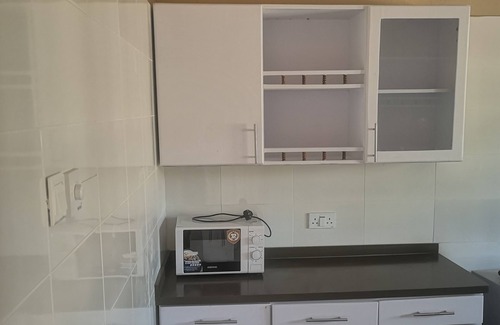 Accra House | Cozy, fully furnished and fenced house in ashongma estates