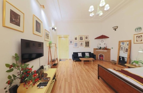 Hang Trong Apartment | Cozy Fun Homestay 12