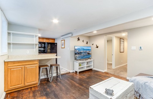 Cheyenne Apartment | Cozy Garden Level Two-Bedroom