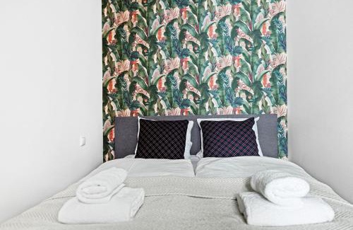 Funfhaus Apartment | Cozy, generous City Apartment - 10 min to city-centre - Contactless 24h Check-In