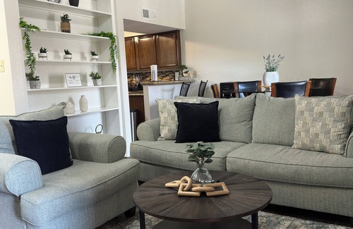 Clodine Apartment | Cozy Getaway in Houston