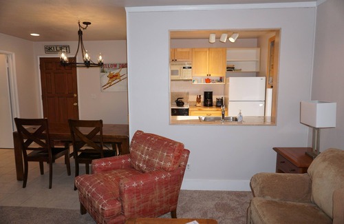 Warm Springs Condo | Cozy Ground Floor Condo at the Base of Warm Springs Lifts in Ketchum