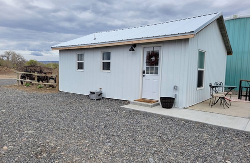 Lovell Apartment | Cozy Guest House at the base of the Big Horn Mountains