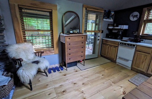 Smallwood Cabin | Cozy Hamlet Retreat at Le Chalet in the Catskills, NY