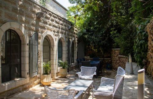 Emek Refaim Apartment | Cozy Heritage Home Jerusalem