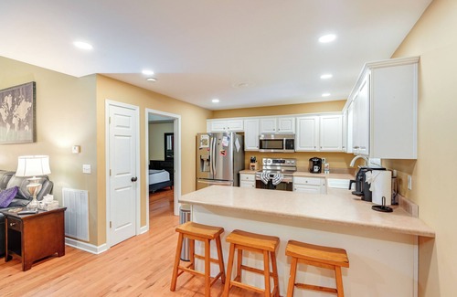 Hermitage House | Cozy Hermitage Home w/Deck: 11 Mi to Nashville!