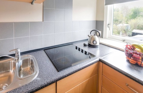 Elim House | Cozy Holiday Home in Elim with a Furnished Garden