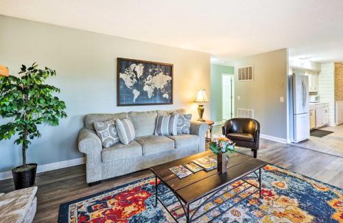 Eureka Springs House | Cozy Holiday Island Home Hot Tub and Chiminea!