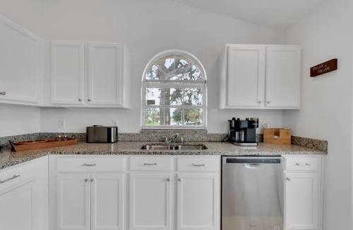 Windsor Palms House | Cozy home away from home near Disney parks