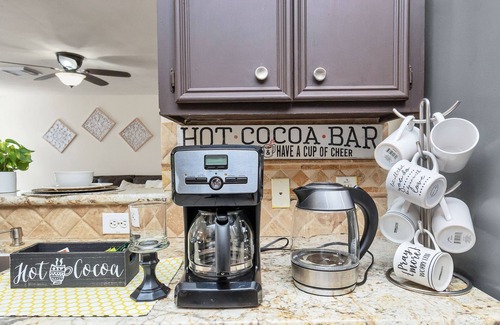 Clodine House | Cozy home away from home4 bedroom suburban retreat