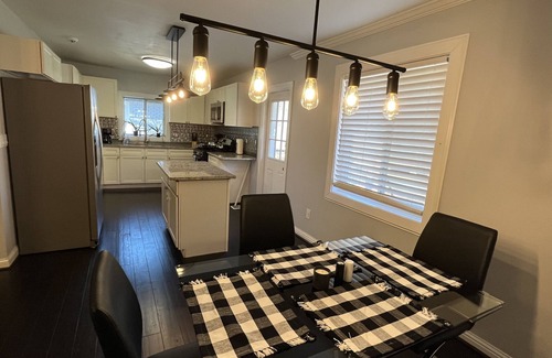 Belvedere Park House | Cozy home away from home